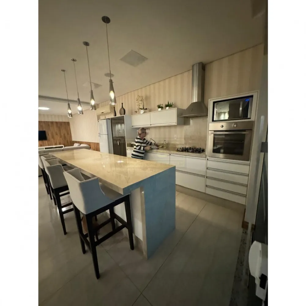 Apartamento mobiliado e decorado com suíte para venda 
