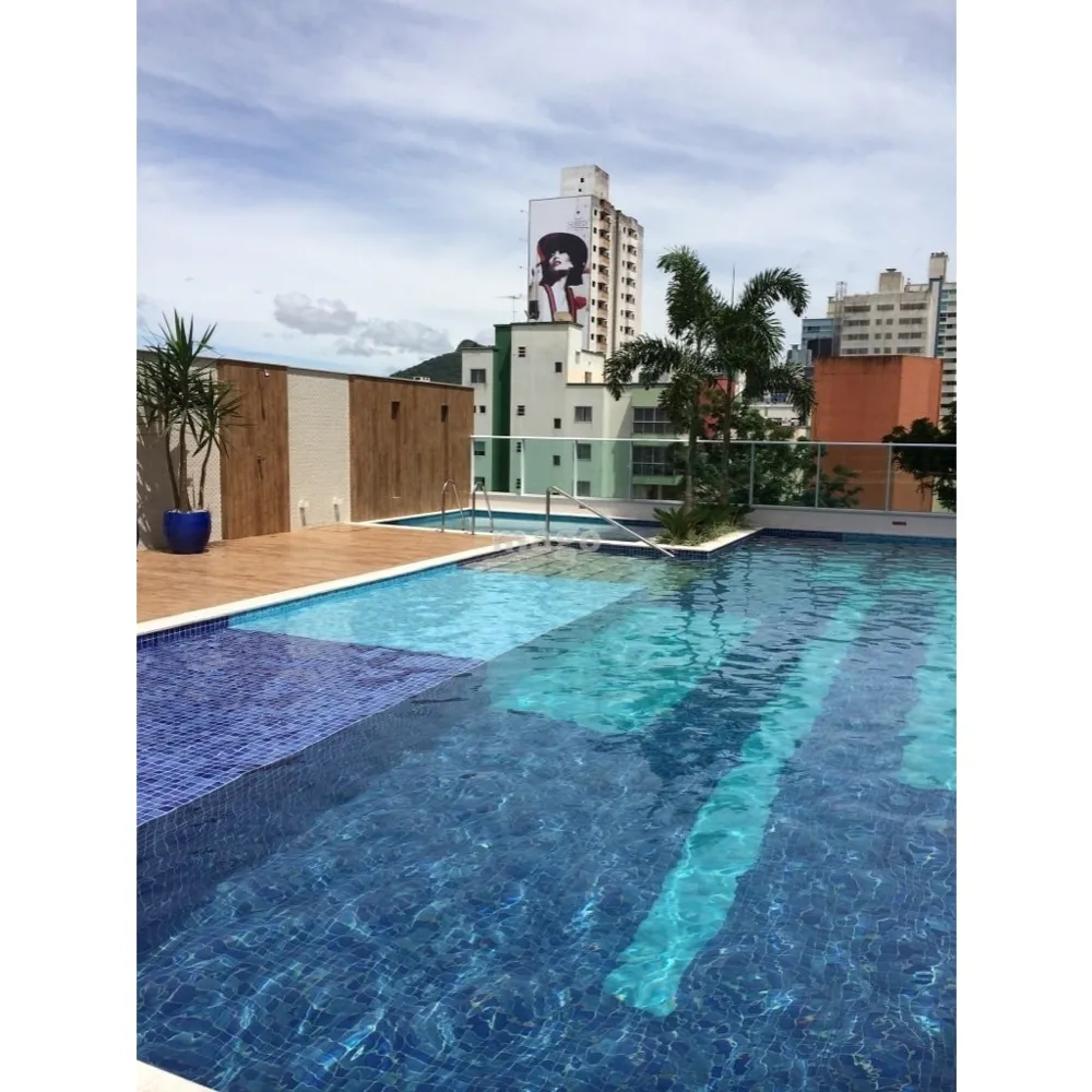 Sala comercial para venda no bairro Centro em Balneário Camboriú