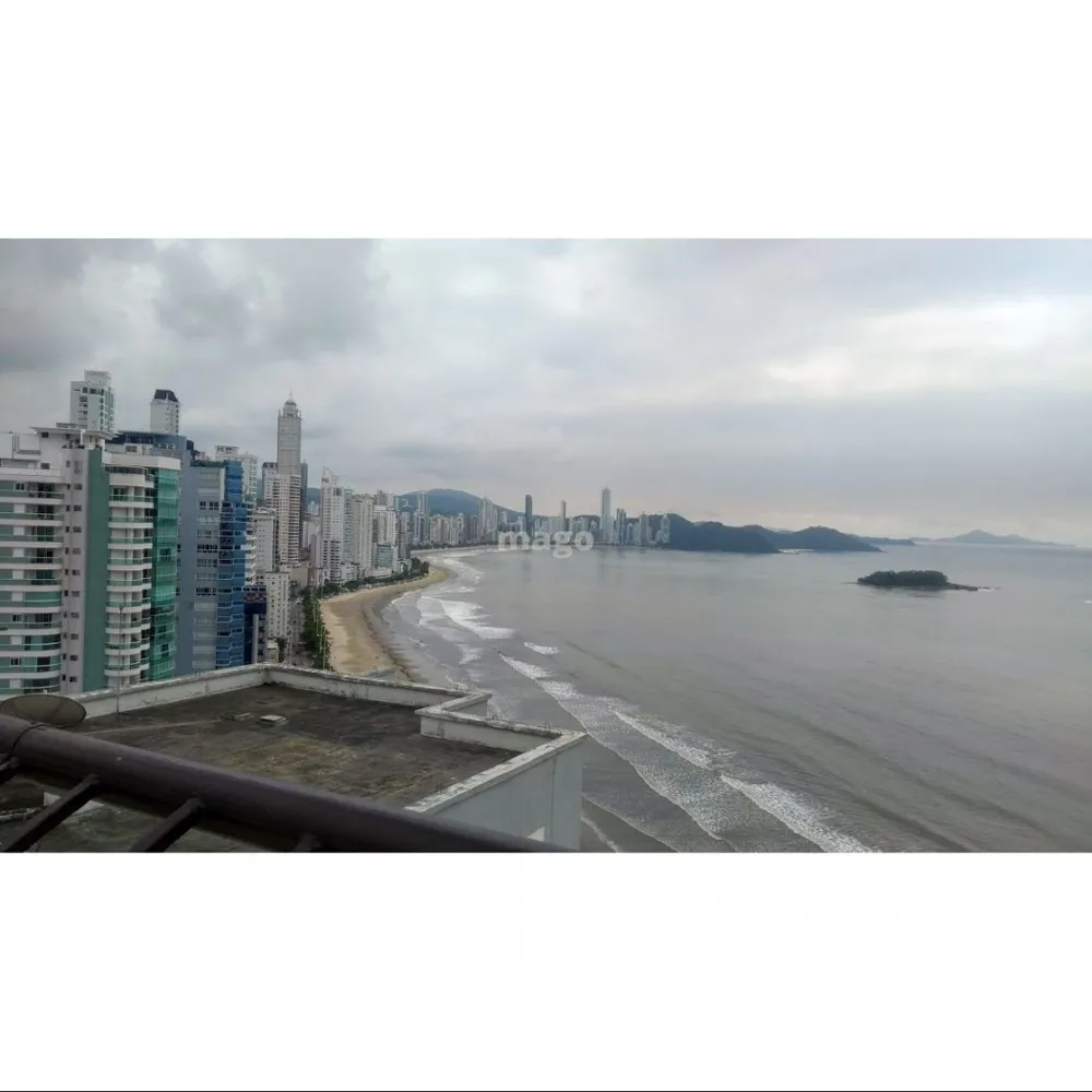 Apartamento 03 quartos para Locação Diária no bairro Barra Sul em Balneário Camboriú