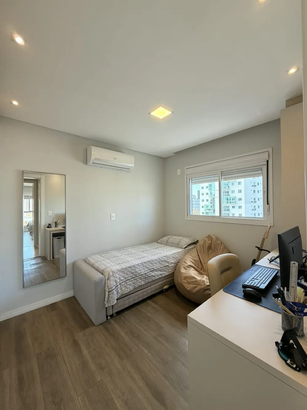 Apartamento 2 quartos para venda no bairro Vila Operária em Itajaí