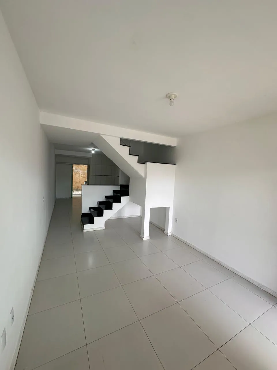 Casa para venda no bairro TABOLEIRO em Camboriú