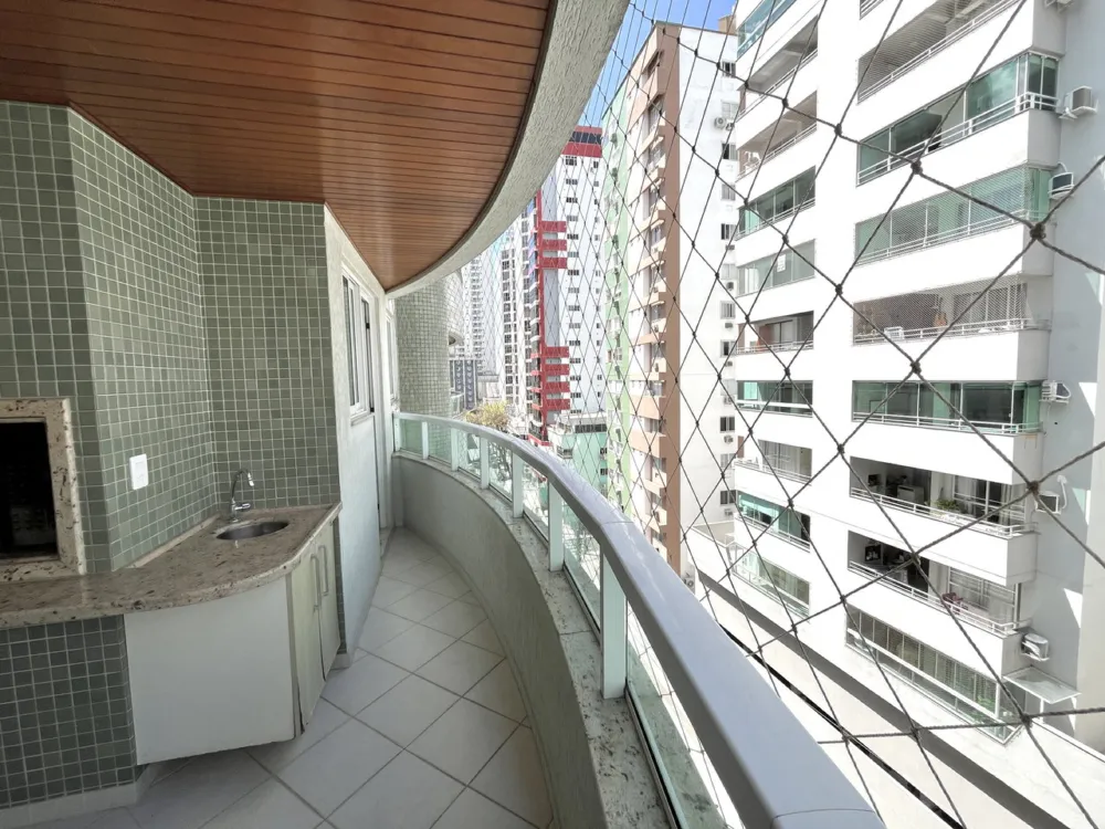Apartamento 2 quartos para venda no bairro Centro em Balneário Camboriú