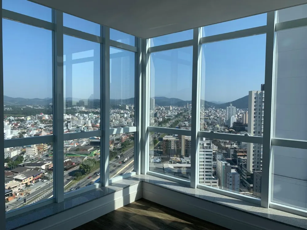 Apartamento 4 quartos para venda no bairro Barra Sul em Balneário Camboriú