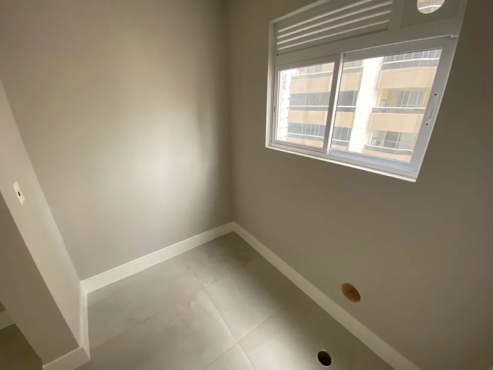 Apartamento 3 quartos para venda no bairro Pioneiros em Balneário Camboriú
