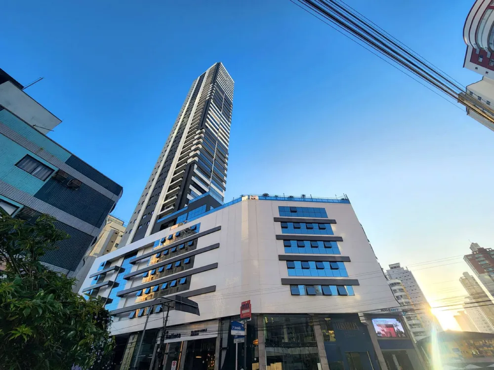 Apartamento 3 quartos para venda no bairro Centro em Balneário Camboriú
