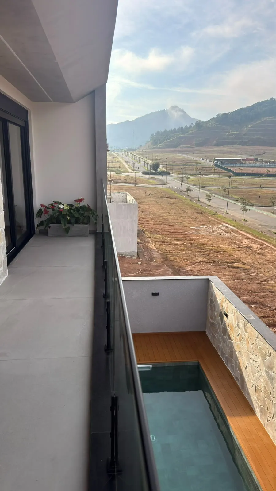 Casa 4 quartos para venda no bairro Várzea do Ranchinho em Camboriú