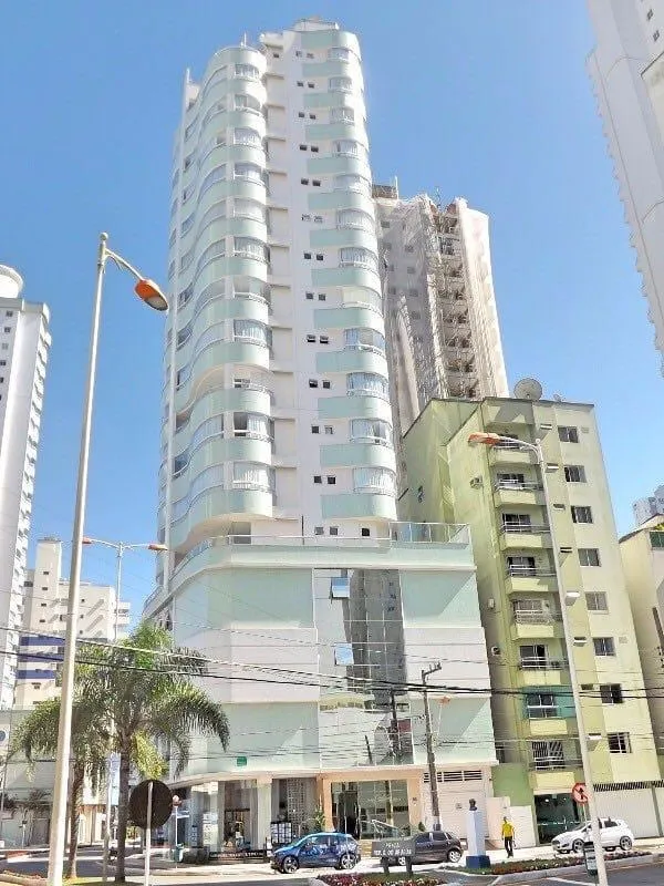 Apartamento 3 quartos para venda no bairro Centro em Balneário Camboriú
