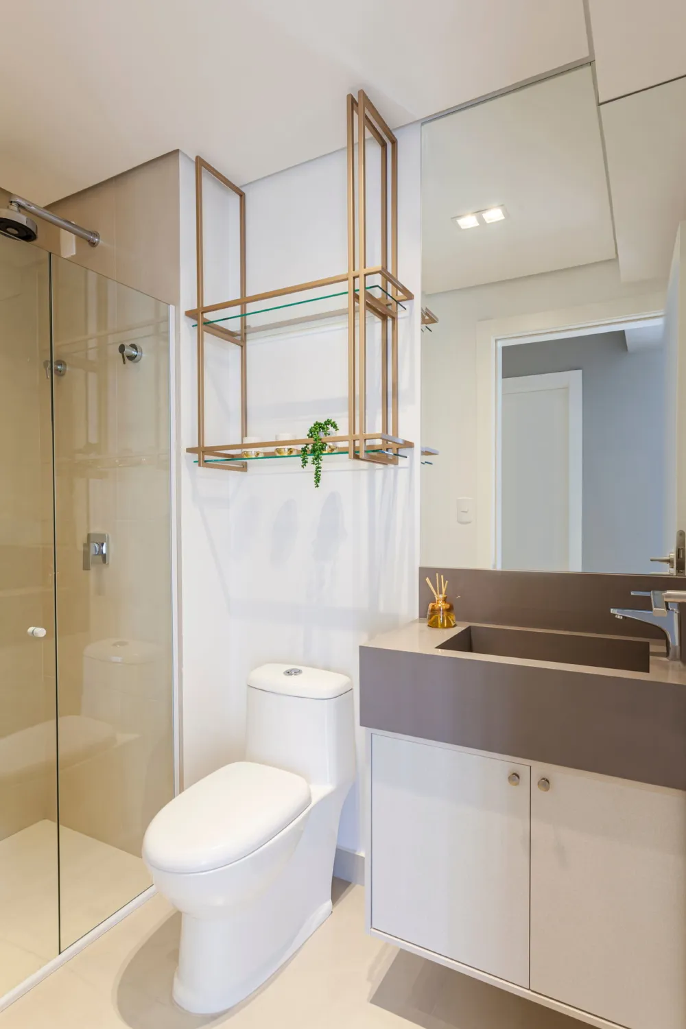 Apartamento 2 quartos para reserva no bairro Tabuleiro em Camboriú