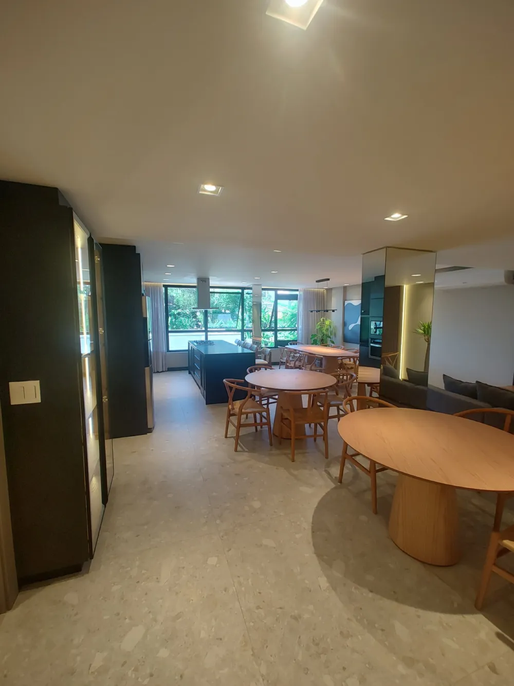 Apartamento 2 quartos para venda no bairro Nações em Balneário Camboriú