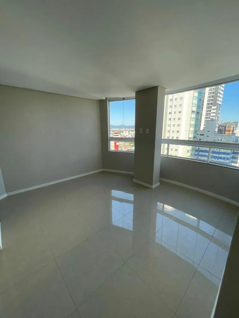 Apartamento 3 quartos para venda no bairro Centro em Balneário Camboriú