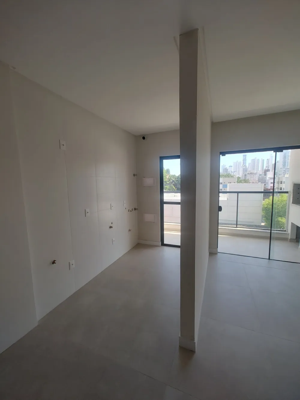 Apartamento 2 quartos para venda no bairro Nações em Balneário Camboriú