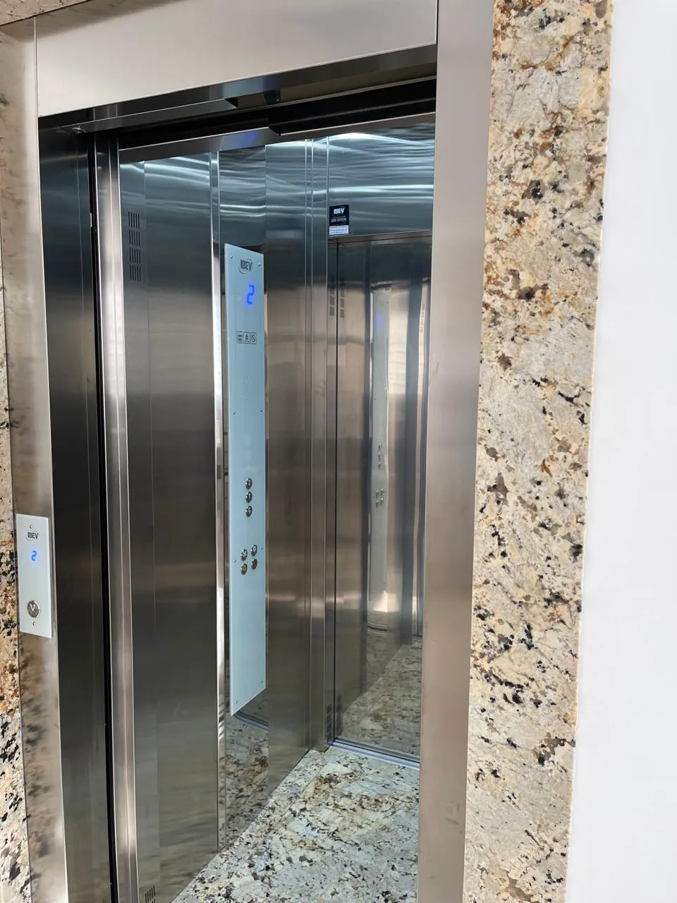 Casa 3 quartos para venda no bairro camboriú em Camboriú