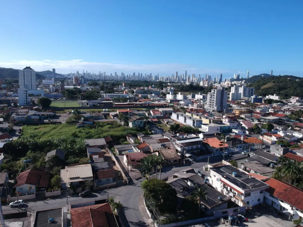 Apartamento 2 quartos para venda no bairro Centro em Camboriú