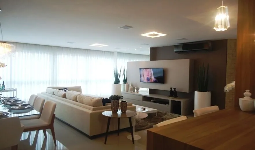 Sala comercial para venda no bairro Centro em Balneário Camboriú