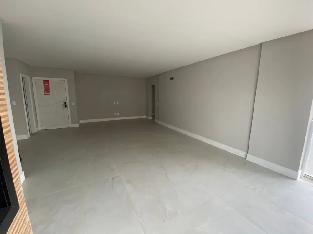 Apartamento 3 quartos para venda no bairro Pioneiros em Balneário Camboriú