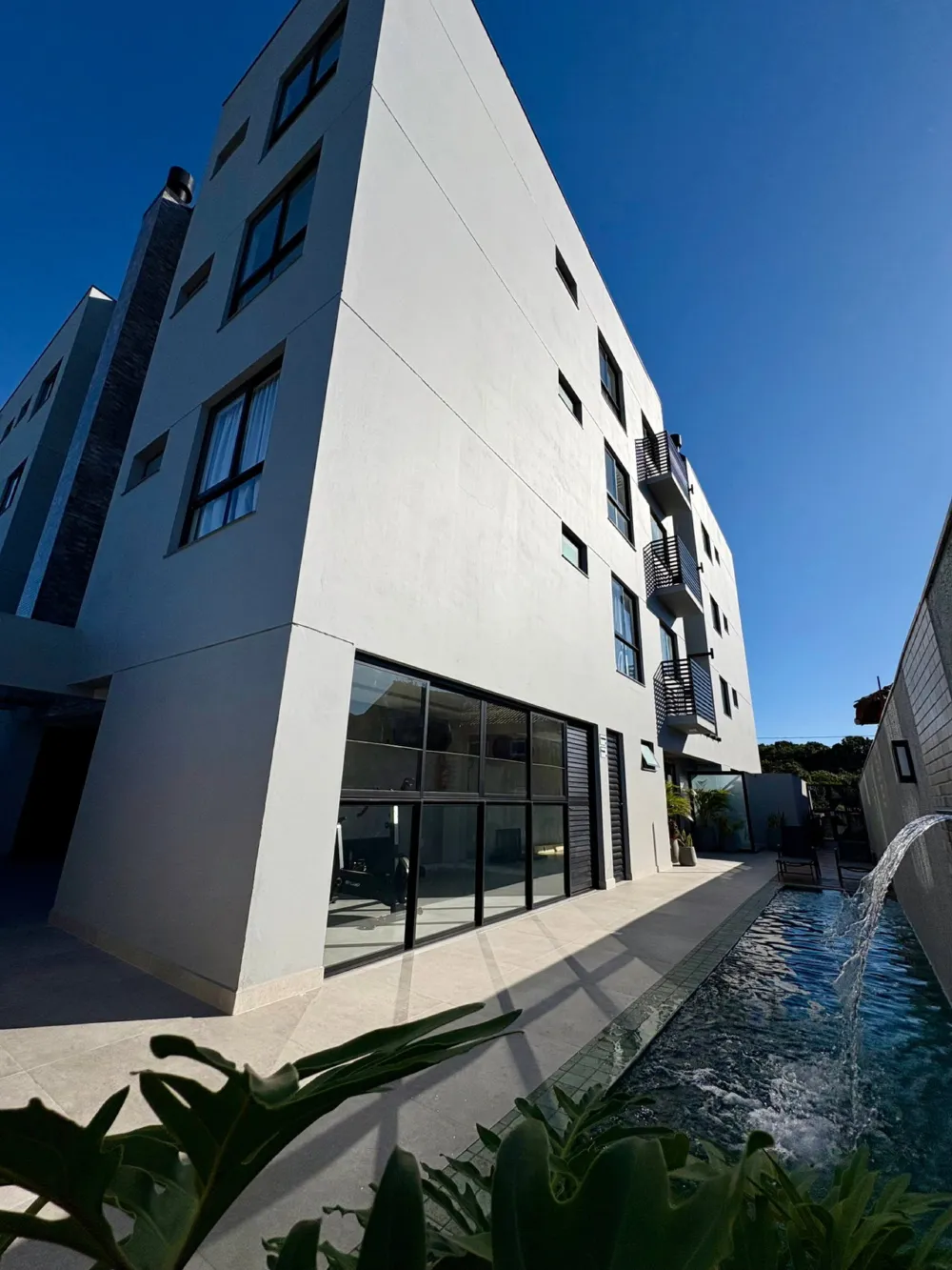 Sala comercial para reserva no bairro Meia Praia em Navegantes