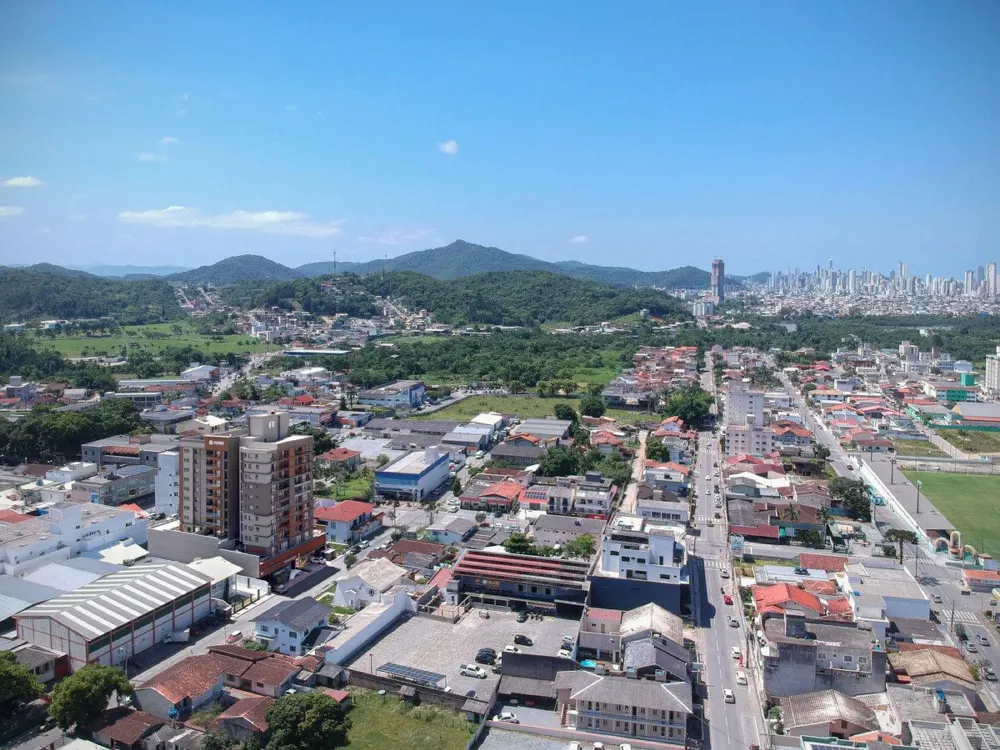 Apartamento 2 quartos para venda no bairro Centro em Camboriú