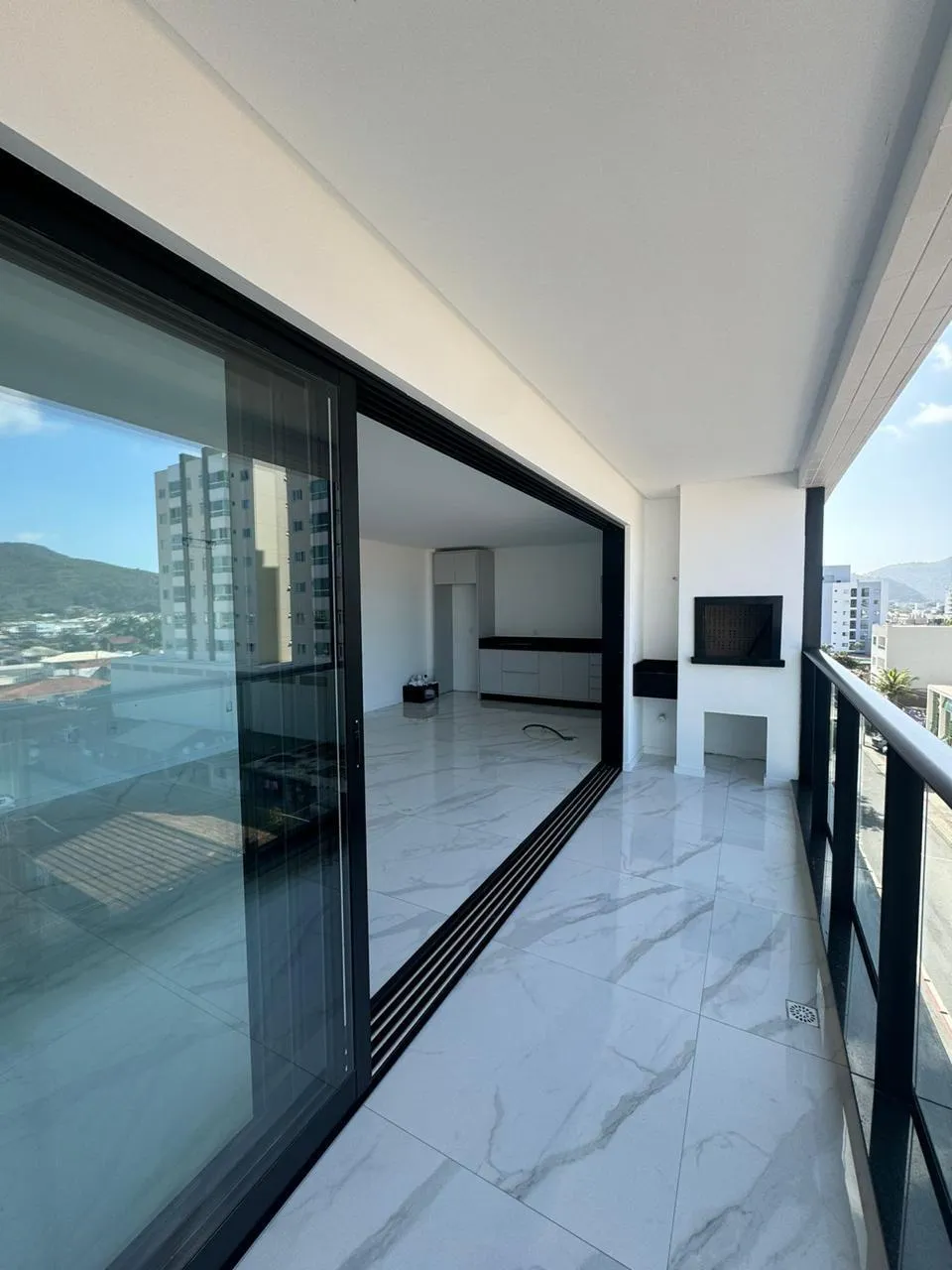 Apartamento 3 quartos para venda no bairro Centro em Camboriú