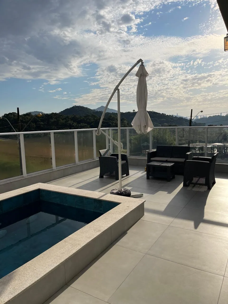 Casa 3 quartos para venda no bairro camboriú em Camboriú