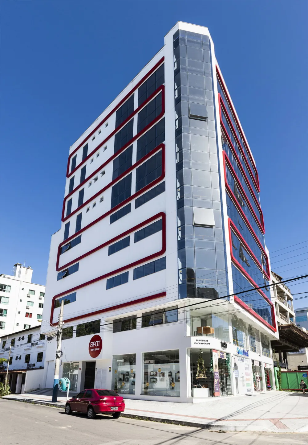 Sala comercial para venda no bairro Ariribá em Balneário Camboriú
