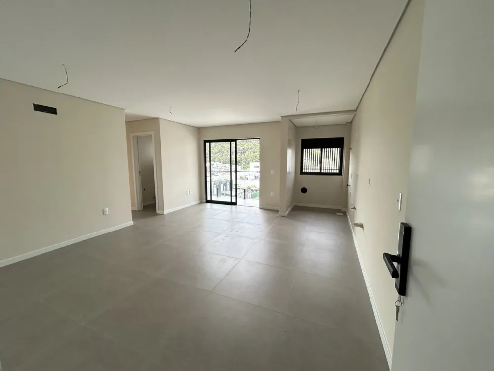 Apartamento 2 quartos para reserva no bairro Sao francisco de assis em Camboriú