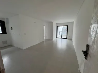 Apartamento para venda no bairro Estados em Balneário Camboriú