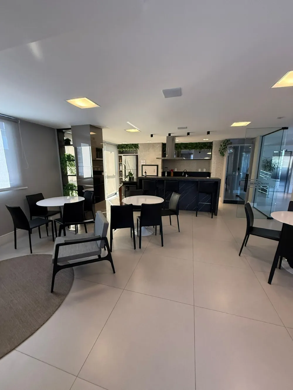 Apartamento 2 quartos para venda no bairro Ariribá em Balneário Camboriú