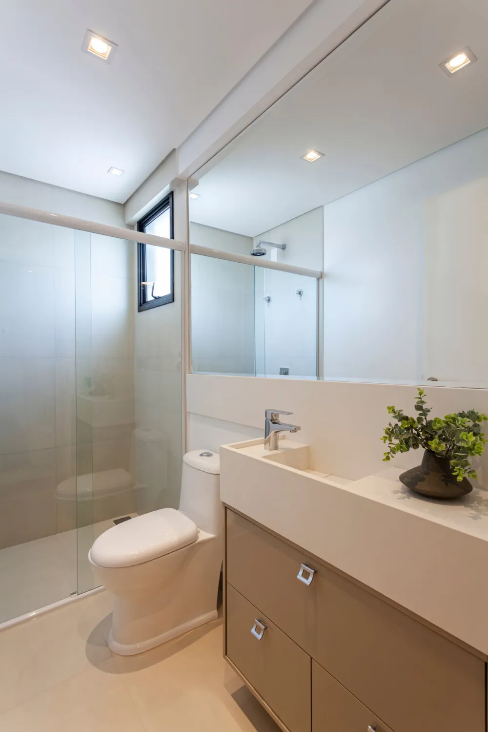 Apartamento 2 quartos para reserva no bairro Tabuleiro em Camboriú