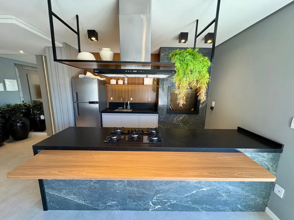 Sala comercial para reserva no bairro Meia Praia em Navegantes
