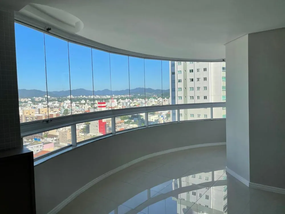 Apartamento 3 quartos para venda no bairro Centro em Balneário Camboriú