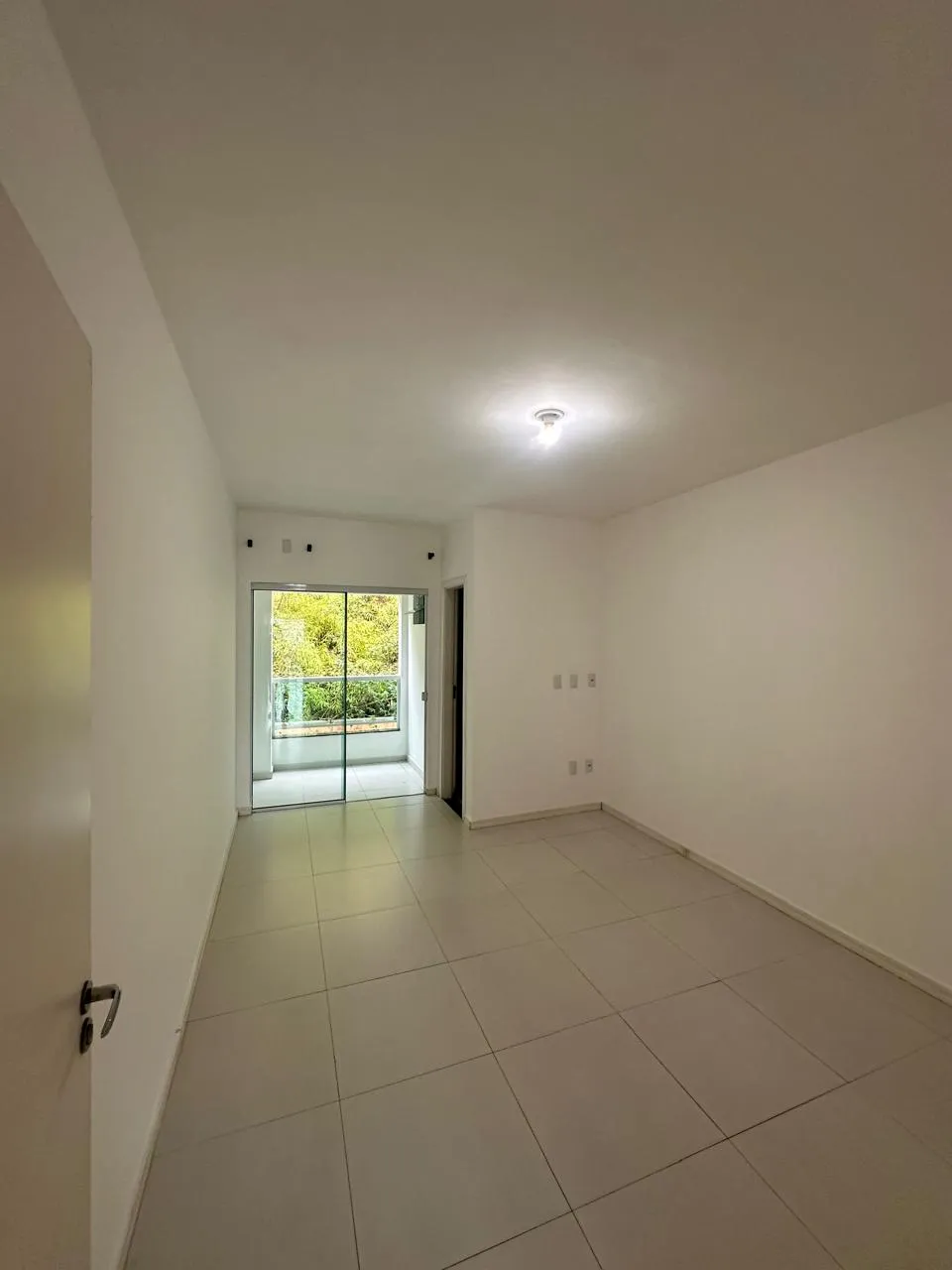 Casa para venda no bairro TABOLEIRO em Camboriú