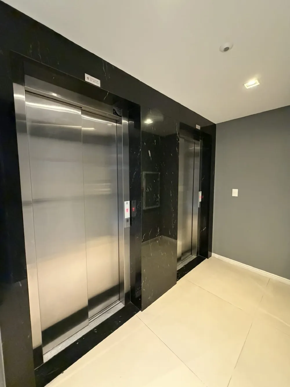 Apartamento 2 quartos para venda no bairro Vila Operária em Itajaí
