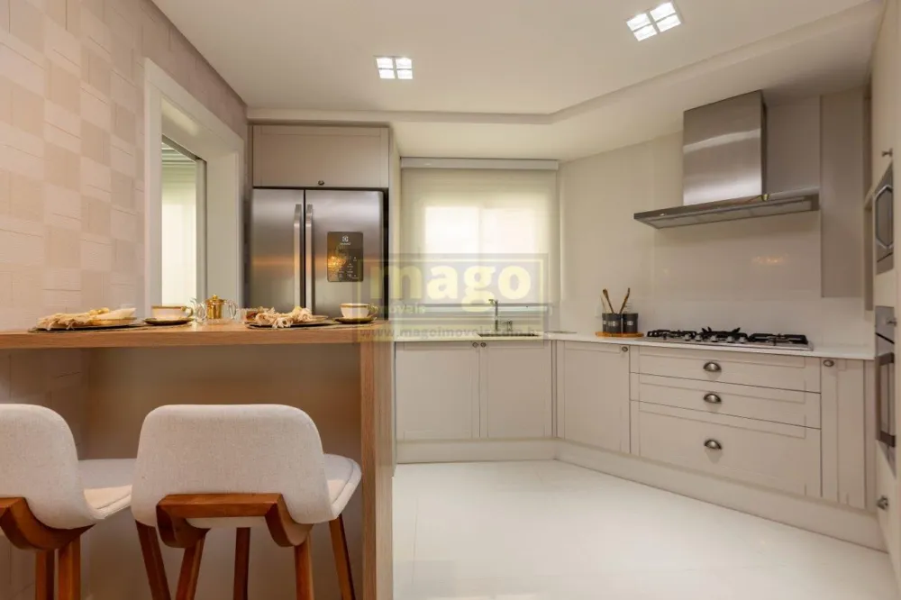 Apartamento 3 suítes, mobiliado e decorado no Centro de BC