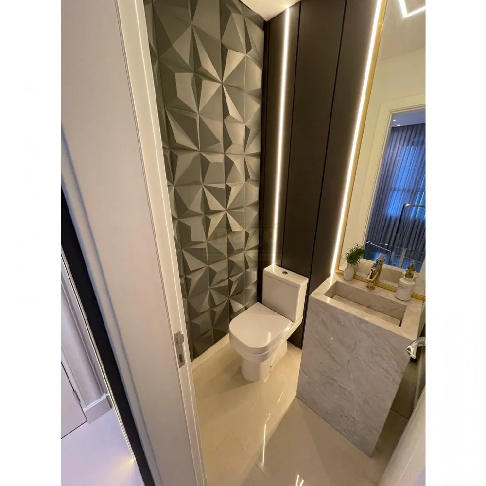 Cobertura duplex 4 suítes no Centro de Balneário Camboriú!