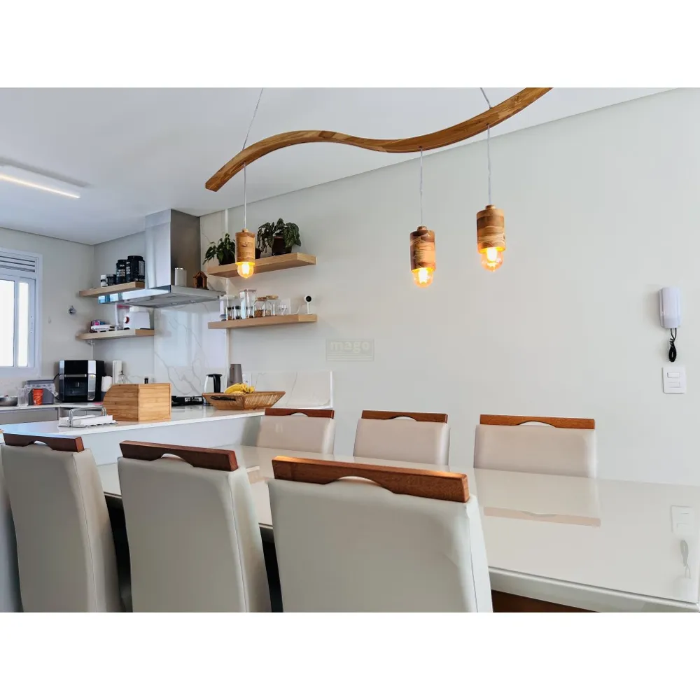 Apartamento com Vista Mar e mobiliado com 3 suítes em Balneário Camboriú