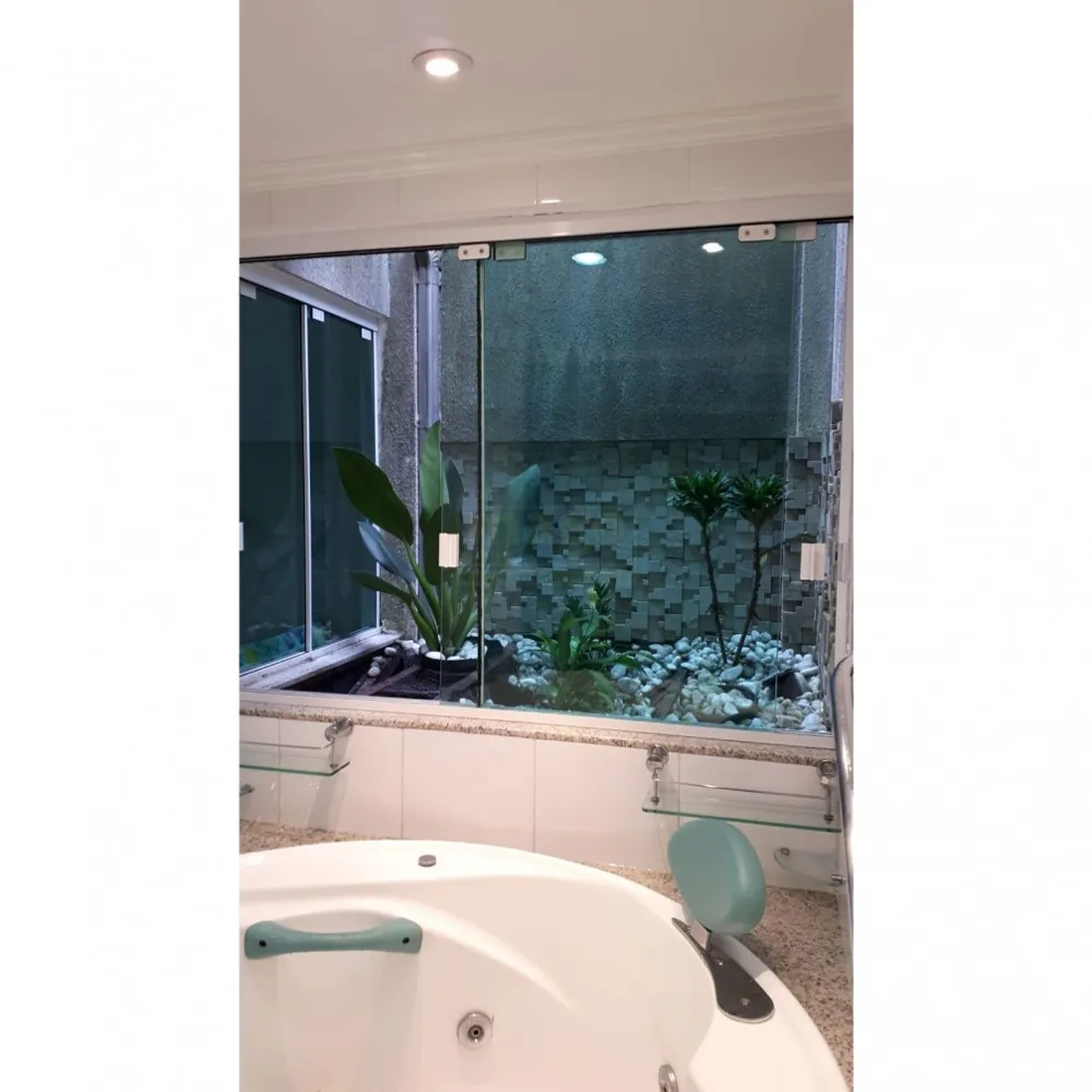 APARTAMENTO PARA INVESTIR OU MORAR NO CENTRO DE BALNEÁRIO!