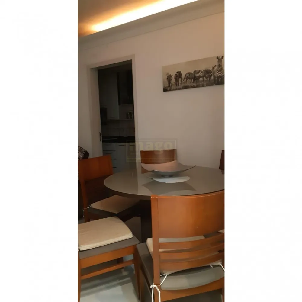 APARTAMENTO PARA INVESTIR OU MORAR NO CENTRO DE BALNEÁRIO!