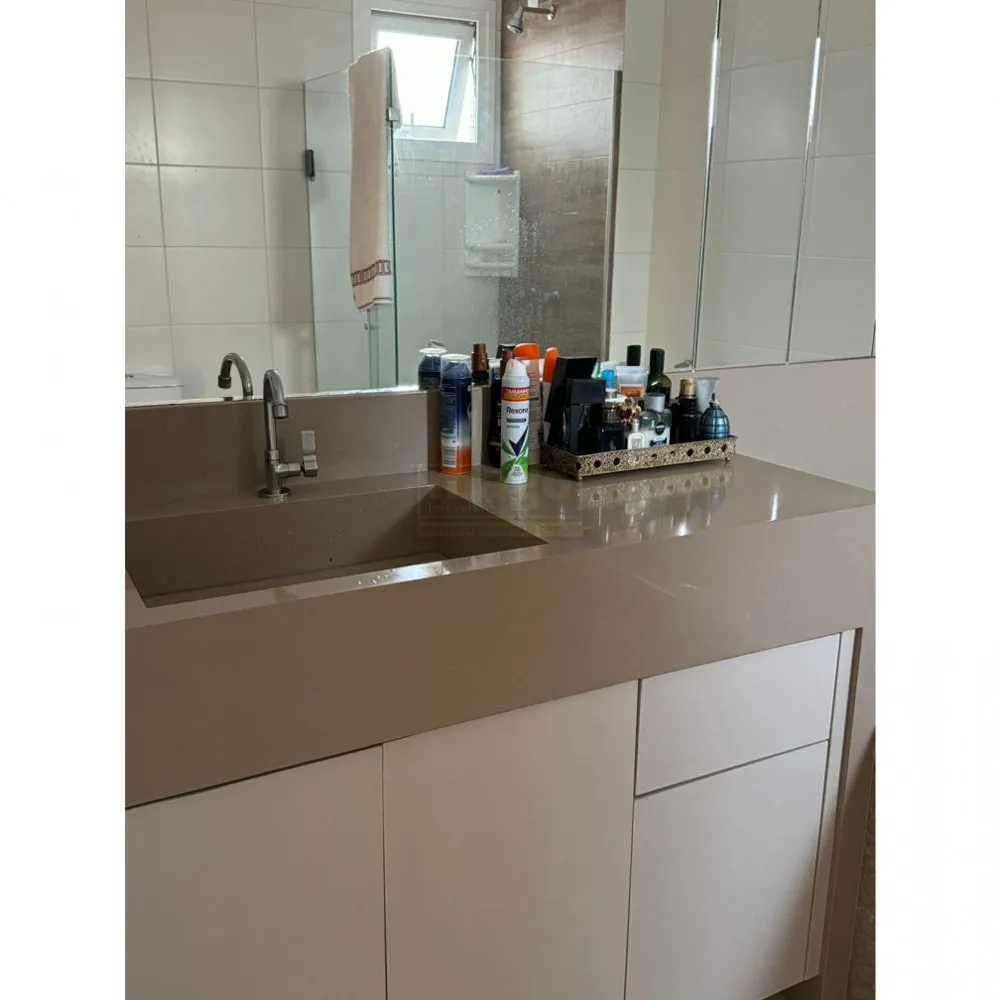 Apartamento com 3 suites e Sacada com Vista para toda cidade