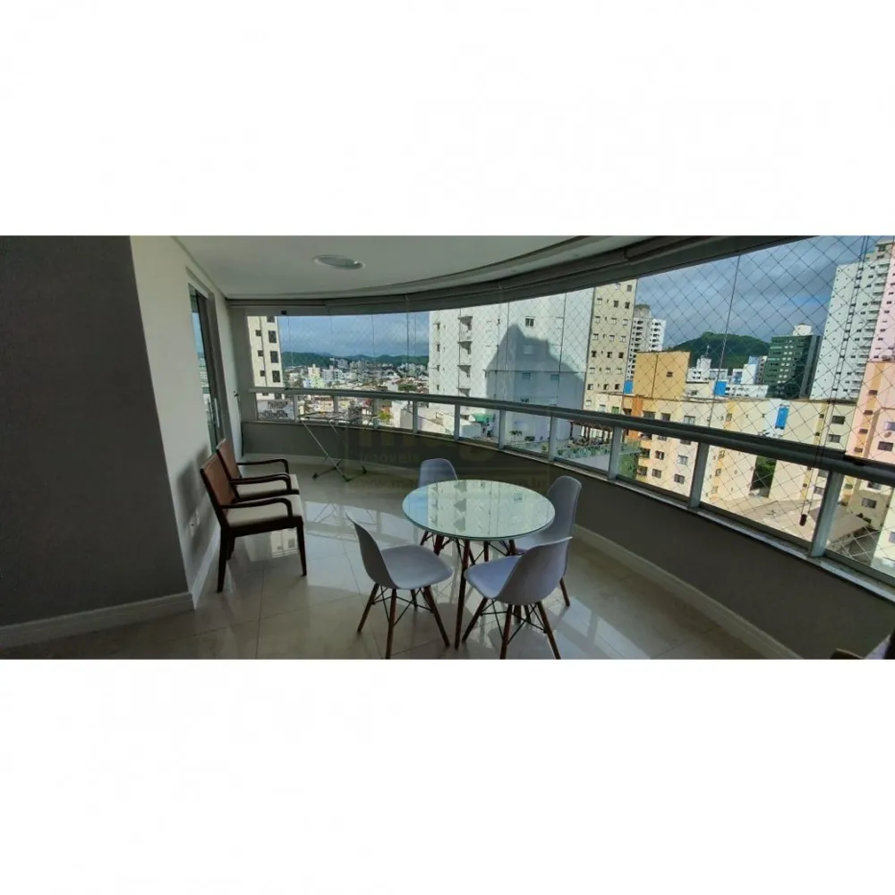 Apartamento 3 suítes para Venda no bairro Centro em Balneário Camboriú