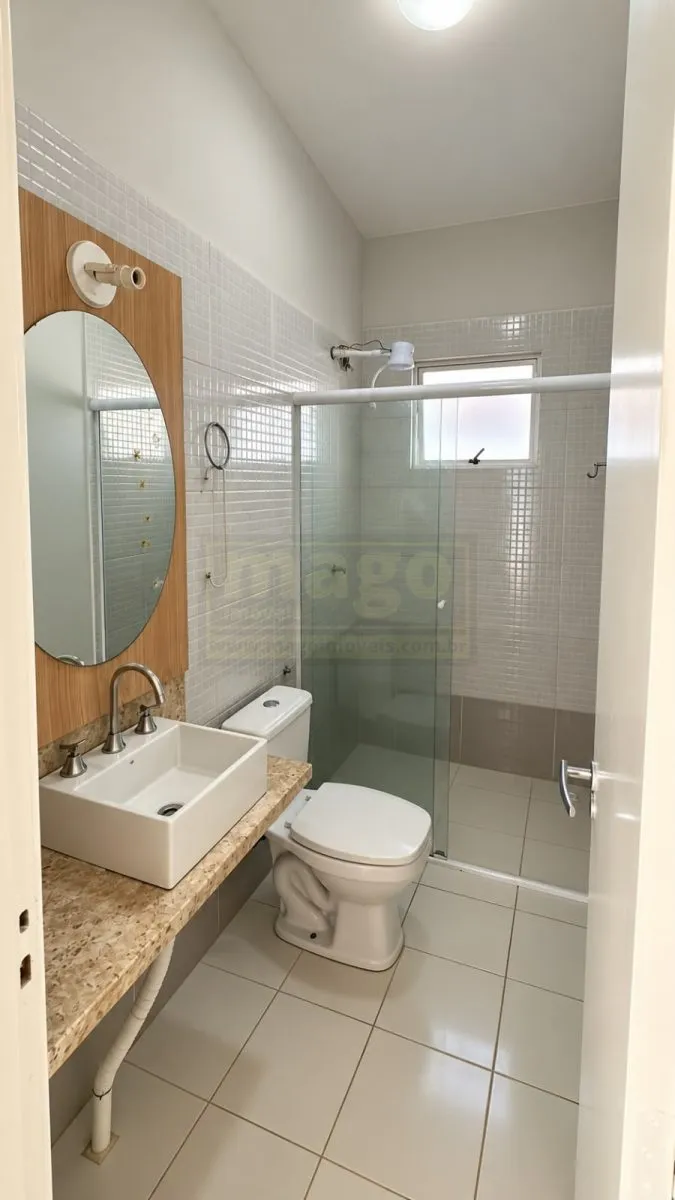 Casa 2 quartos para Locação Anual