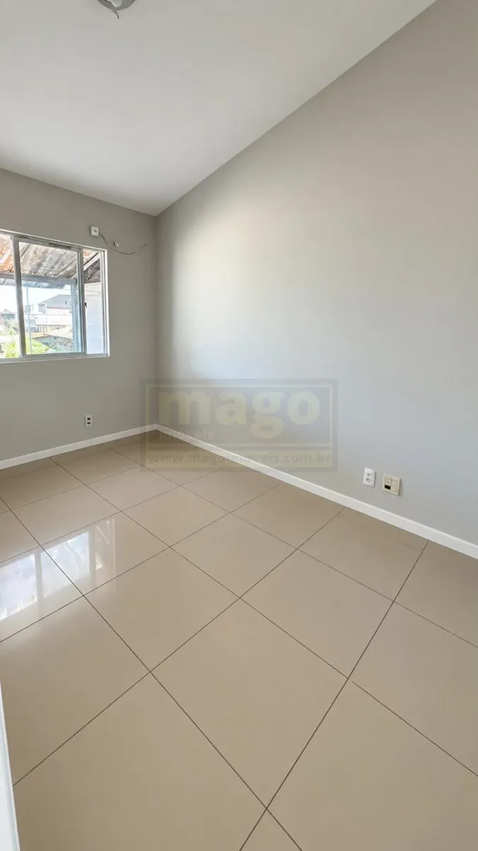 Casa 2 quartos para Locação Anual