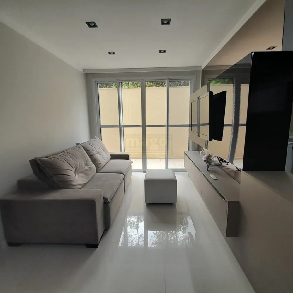 Apartamento no bairro Nações mobiliado e com ótima localização