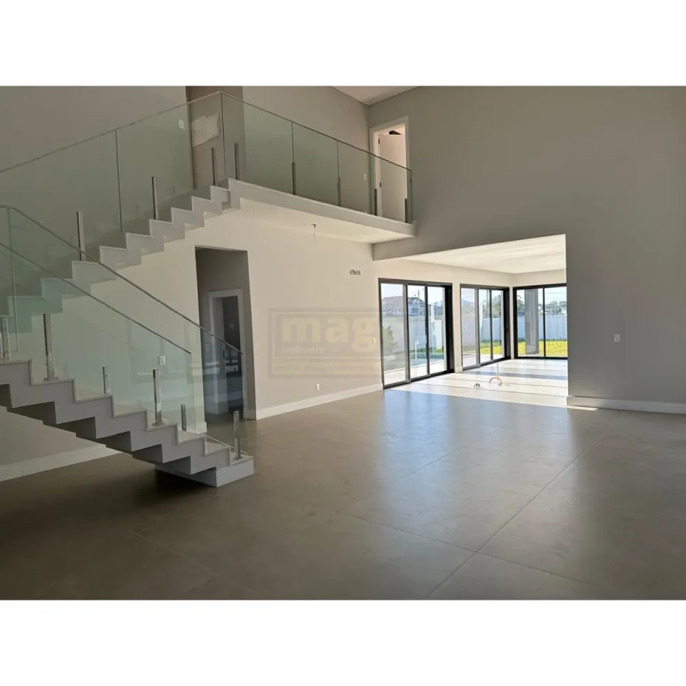 Casa 4 suítes para Venda no bairro Santa Regina em Camboriú