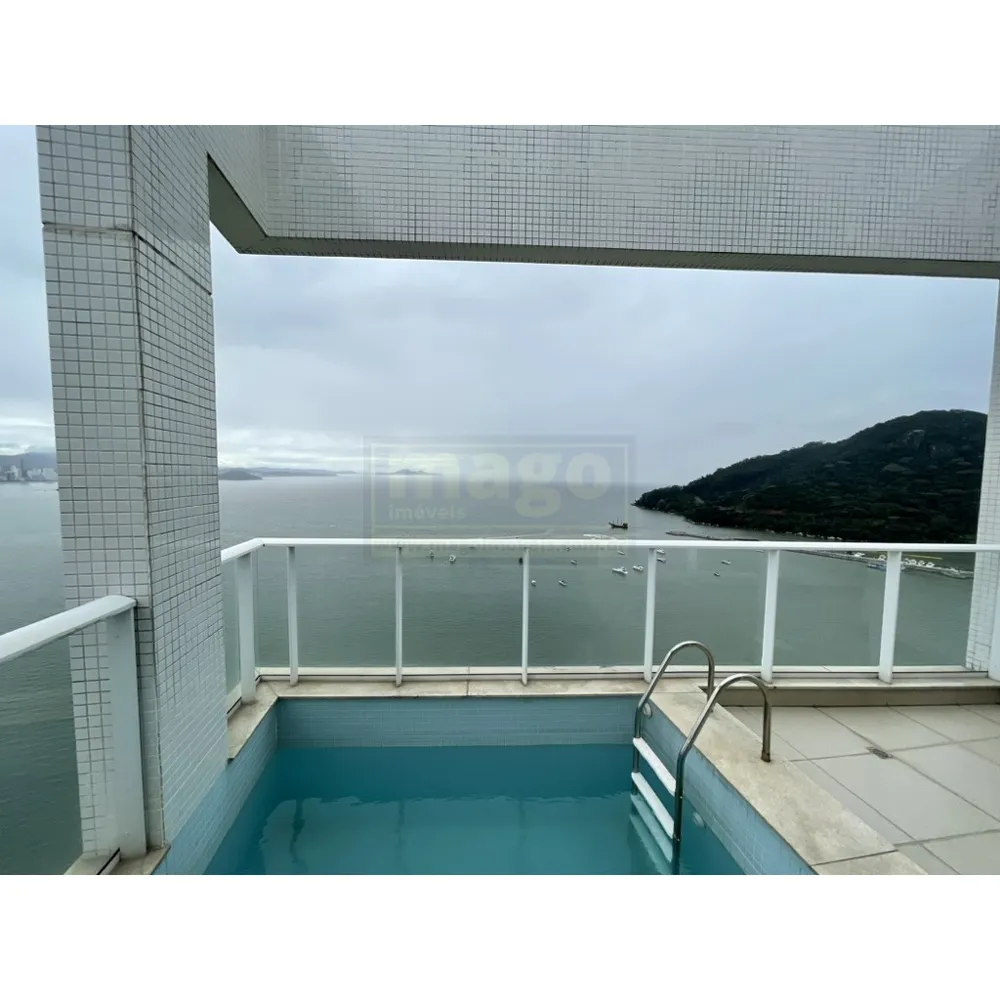 Triplex Frente Mar com 7 suítes em Balneário Camboriú