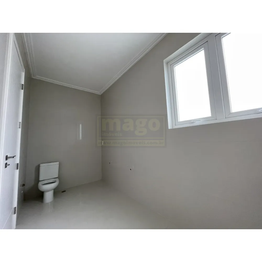 Triplex Frente Mar com 7 suítes em Balneário Camboriú
