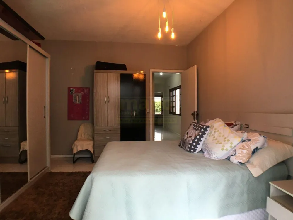 Casa 5 quartos para Venda no bairro Centro em Balneário Camboriú