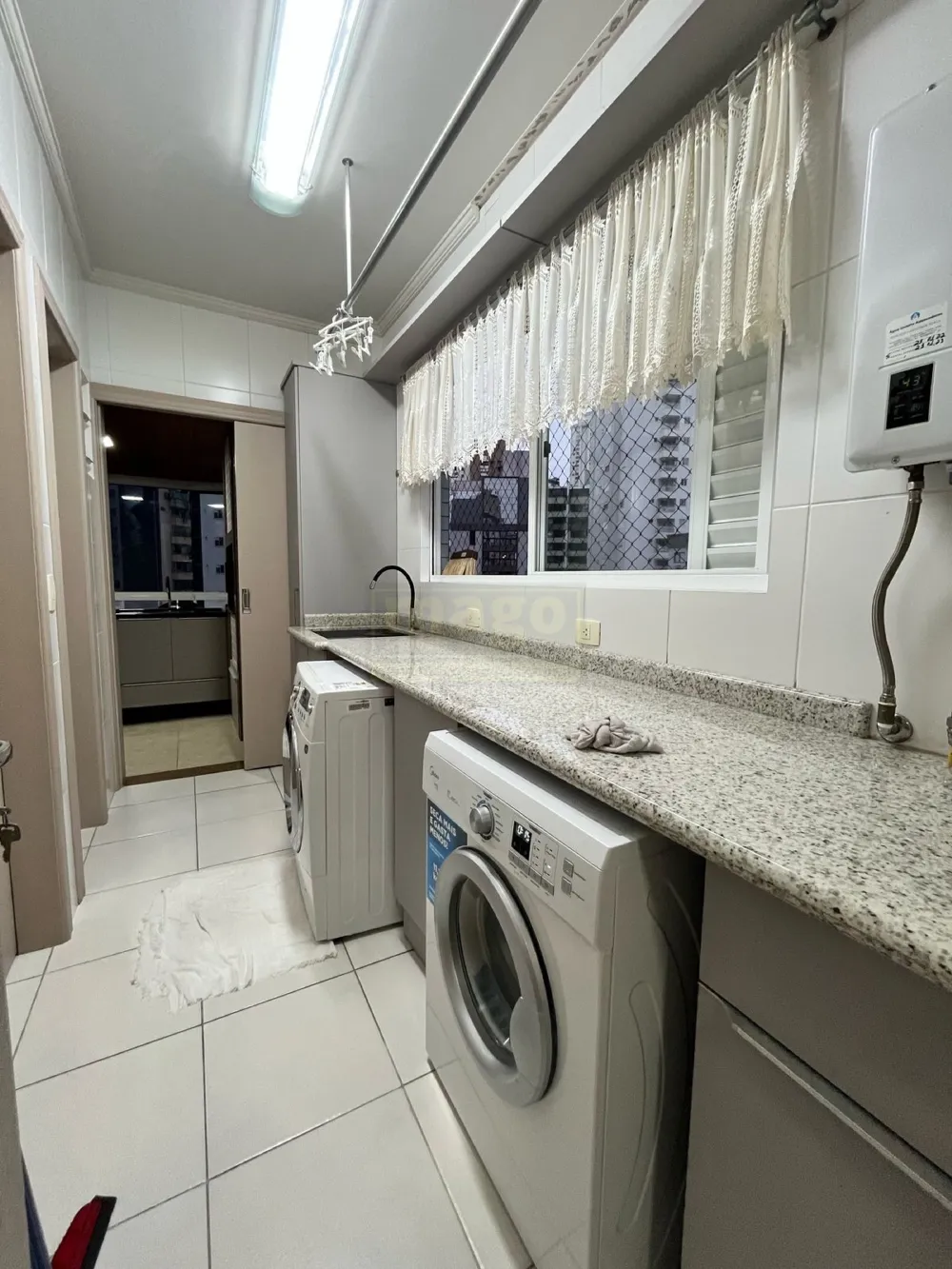 Apartamento 3 suítes para venda no bairro Barra Sul em Balneário Camboriú