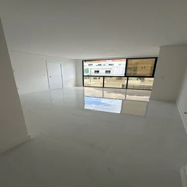 Apartamento 2 suítes para Venda no bairro Rio Pequeno em Camboriú