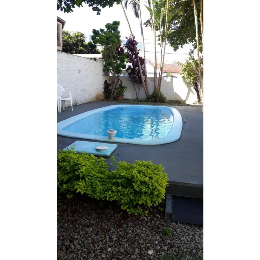 Casa 2 quartos para Venda no bairro Centro em Balneário Camboriú
