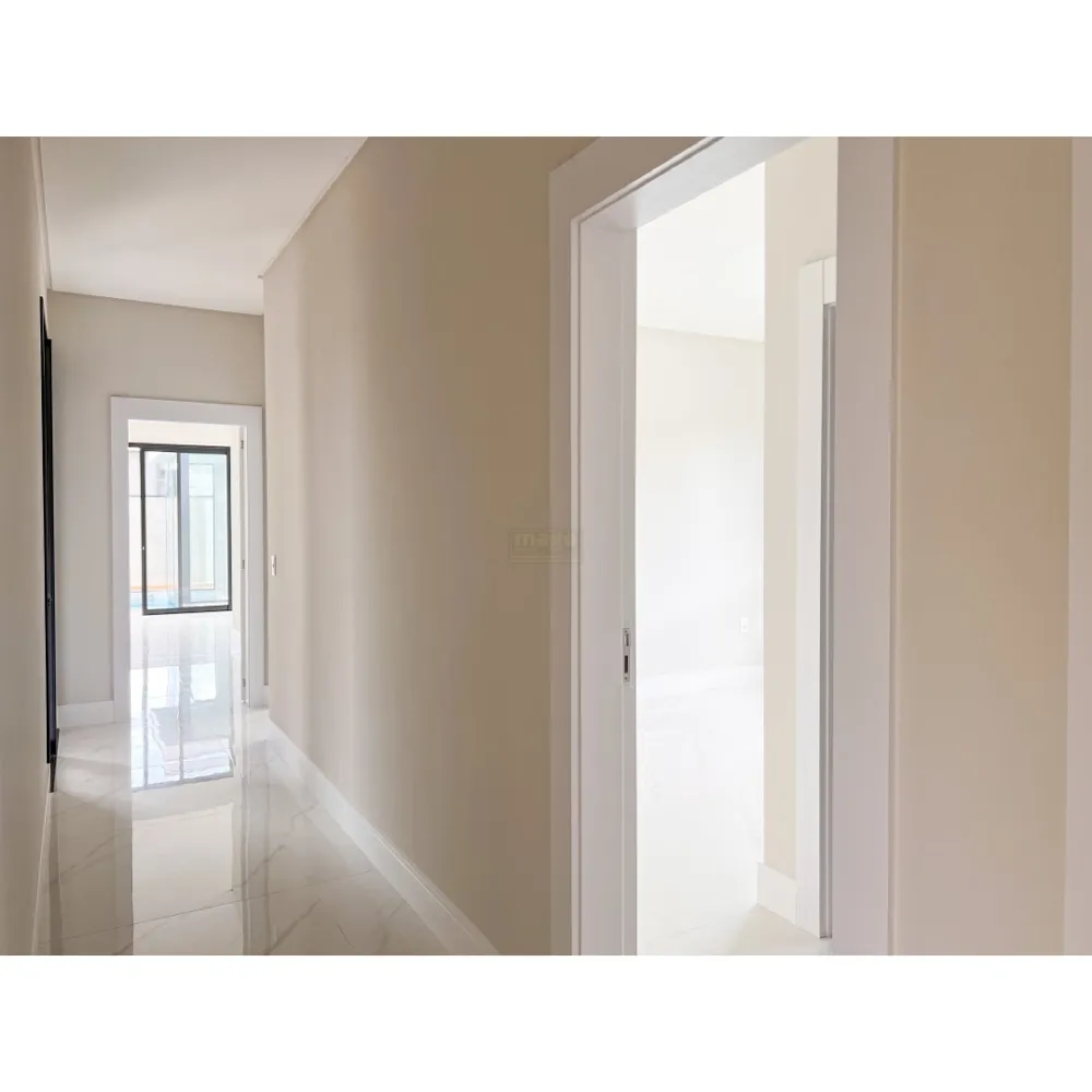Casa 4 suítes para Venda no bairro Santa Regina em Camboriú
